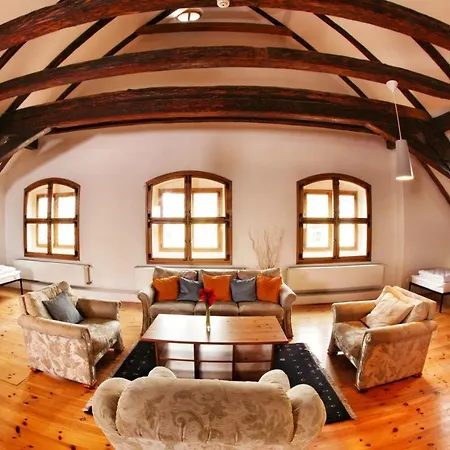 Alexandra Old Town Square - Up To 23pax Apartment Prague